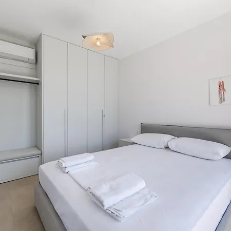 Apartment Summer Bliss 1br Lemon By Pikhost